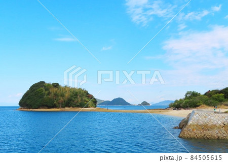 【山口県】周防大島のパワースポット　真宮島につながる砂州の道 84505615