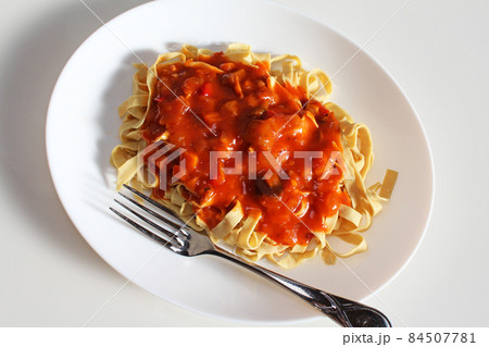 低糖質食品　豆腐皮のトマトソースパスタ風（ソイトマトソースパスタ） 84507781