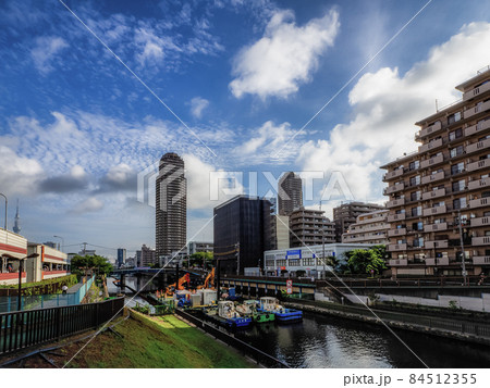 江東区小名木川クローバー橋より亀戸方面を臨む 84512355