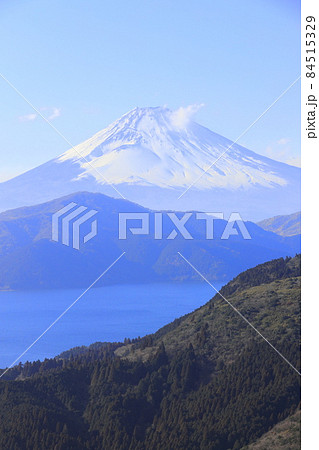 箱根大観山展望台から望む富士山 84515329