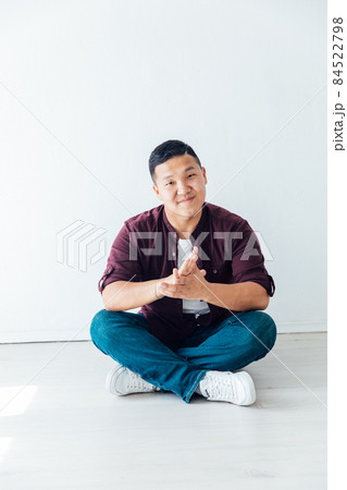 portrait of male asian dancer on white background portrait of male asian dancer on white background 84522798