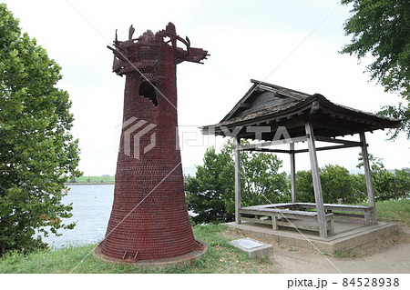 赤羽　旧岩淵水門　荒川赤水門緑地 84528938