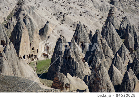 トルコ　カッパドキア　奇岩 84530029
