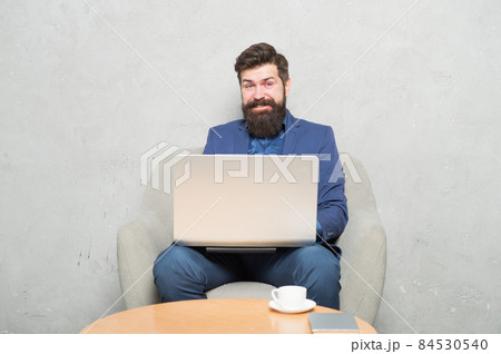 Responding business email. Digital marketing. Surfing Responding business email. Digital marketing. Surfing 84530540