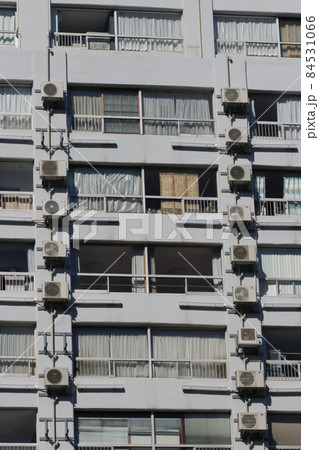 エアコンの室外機 熱中症対策 冷房 暖房 空調 集合住宅 エアコンの室外機 熱中症対策 冷房 暖房 空調 集合住宅 84531066
