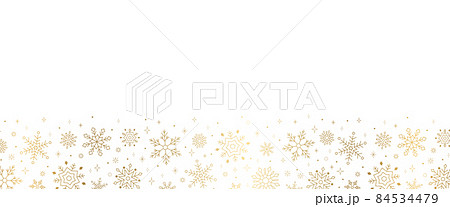 雪の結晶を装飾したフレーム　バナーサイズ　冬のデザイン用テンプレート　金色のイラストと白の背景 84534479