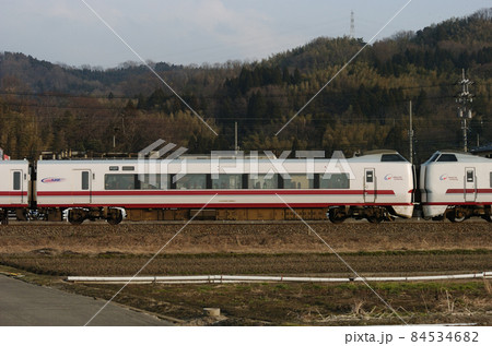 北陸本線　森本ー津幡　北越急行　683系　N13編成　⑦　クハ682-8501　海側 84534682