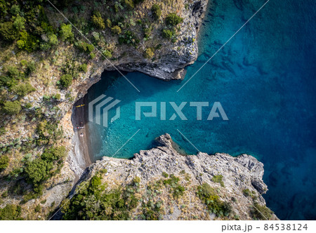 Beautiful hidden bay at the west coast of Italy Beautiful hidden bay at the west coast of Italy 84538124