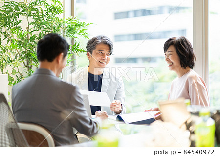 ビジネスイメージ 取締役 ミドル 撮影協力「+SHIFT NOGIZAKA」 ビジネスイメージ 取締役 ミドル 撮影協力「+SHIFT NOGIZAKA」 84540972