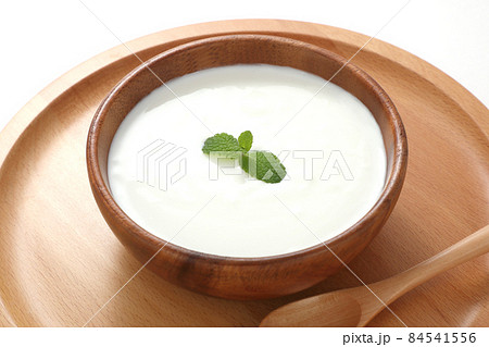 ヨーグルト 84541556