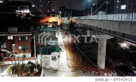 ソウル 都心 都市 84542611