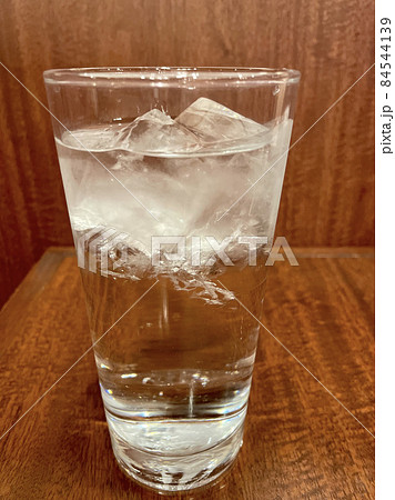 水 水 84544139