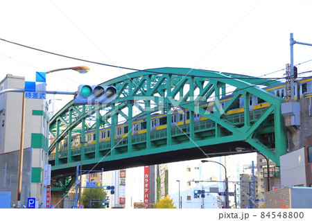 神田川にかかる松住町架道橋（まつずみちょうかどうきょう）　千代田区 84548800