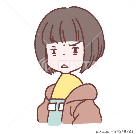 怪訝な表情で見る女性 84549733