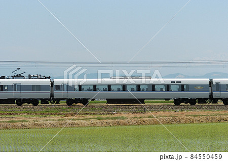 北陸本線 美川ー加賀笠間 JR西日本 683系 S02編成(金沢) ④ サハ683-2502 海側 北陸本線 美川ー加賀笠間 JR西日本 683系 S02編成(金沢) ④ サハ683-2502 海側 84550459