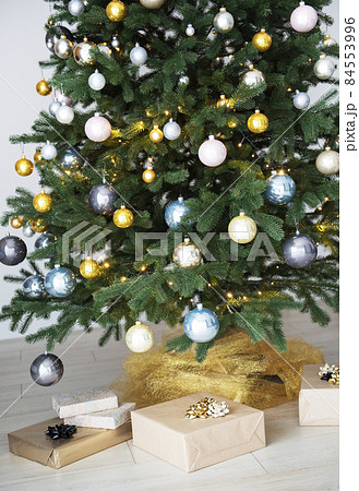 Christmas tree with decorations 84553996