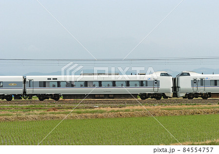 北陸本線 美川ー加賀笠間 JR西日本 683系 S05編成(金沢) ⑤ クモハ683-3511 海側 北陸本線 美川ー加賀笠間 JR西日本 683系 S05編成(金沢) ⑤ クモハ683-3511 海側 84554757