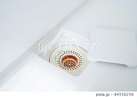 浴室の排水溝 84556256