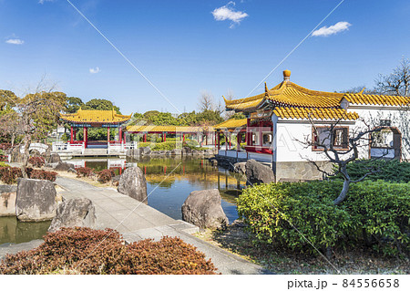 日本の中国庭園　「瀋秀園」の風景　【神奈川県・川崎市】 84556658