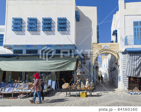 チュニジア ケルアン旧市街の街並み / Kairouan, Tunisia チュニジア ケルアン旧市街の街並み / Kairouan, Tunisia 84560160