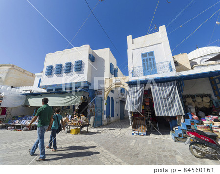 チュニジア ケルアン旧市街の街並み / Kairouan, Tunisia 84560161