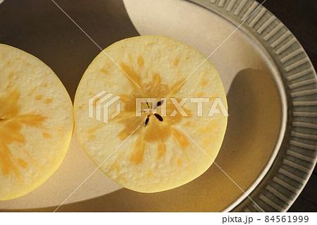 リンゴの新品種はるか(蜜入り) リンゴの新品種はるか(蜜入り) 84561999