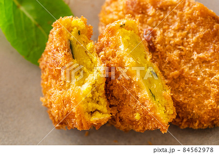 かぼちゃのコロッケ 84562978