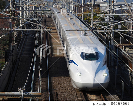 新幹線N700S　J19編成　本町跨線橋にて 84567665