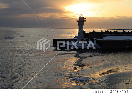 紋別の流氷 84568151