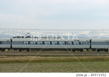 北陸本線　美川ー加賀笠間　JR西日本　683系　T21編成（金沢）　⑤　サハ682-1　海側 84571452