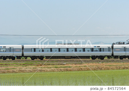 北陸本線　美川ー加賀笠間　JR西日本　683系　T34編成（金沢）　②　モハ683-1304　海側 84572564