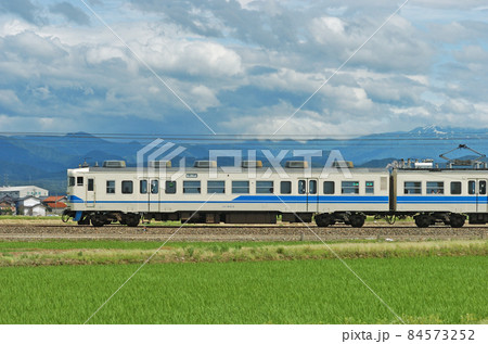 北陸本線　美川ー加賀笠間　JR西日本　413系　B02編成（金沢）　③　クモハ413-2　海側 84573252