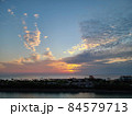 美しい夕暮れ 84579713