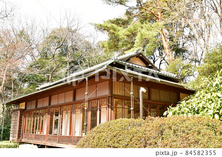 明治神宮御苑　隔雲亭 84582355