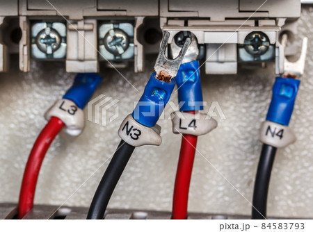 Wiring - Control panel with wires 84583793