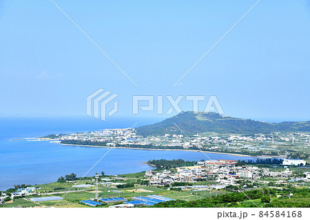 知名崎方面を望む(沖縄県南城市)【2019.10】 知名崎方面を望む(沖縄県南城市)【2019.10】 84584168