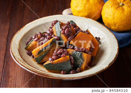冬至かぼちゃ 冬至かぼちゃ 84584310