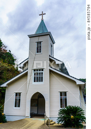 中ノ浦教会　【長崎県南松浦郡新上五島町】 84585794