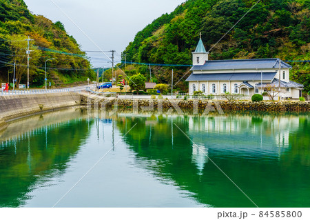 中ノ浦教会　【長崎県南松浦郡新上五島町】 84585800
