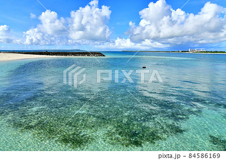 猫の舌ビーチより与那覇前浜方面を望む(沖縄県宮古島市)【2020.9】 猫の舌ビーチより与那覇前浜方面を望む(沖縄県宮古島市)【2020.9】 84586169