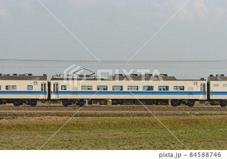 北陸本線　美川ー加賀笠間　JR西日本　419系　D02編成（敦賀）　D02　②　モハ418-2　海側 84588746