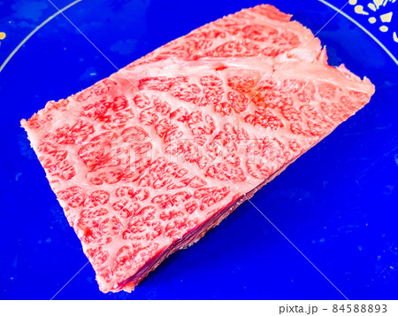 黒毛和牛　ザブトンのステーキ 84588893