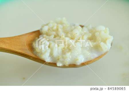 spoon food foodstuff meal nutrition breakfast dieting 84589065