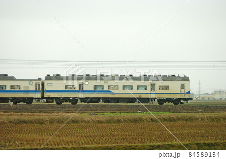 北陸本線 美川ー加賀笠間 JR西日本 419系 D03編成(敦賀) ① クハ418-3 海側 北陸本線 美川ー加賀笠間 JR西日本 419系 D03編成(敦賀) ① クハ418-3 海側 84589134