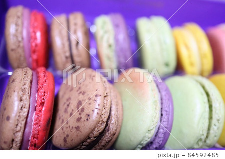 マカロン 84592485