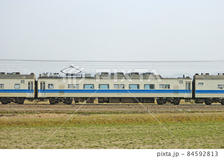 北陸本線 美川ー加賀笠間 JR西日本 419系 D15編成(敦賀) ② モハ418-15 海側 北陸本線 美川ー加賀笠間 JR西日本 419系 D15編成(敦賀) ② モハ418-15 海側 84592813