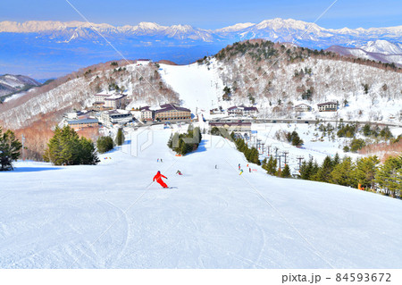 高天ヶ原マンモススキー場／北アルプス、妙高山方面を望む(志賀高原)【2021.3】 84593672