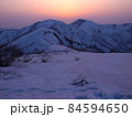 夕暮れの羽後朝日岳 84594650