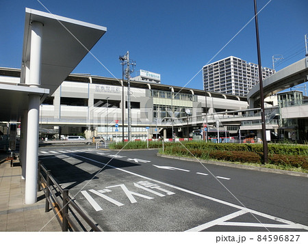 京急蒲田駅・駅前（東京都大田区） 84596827