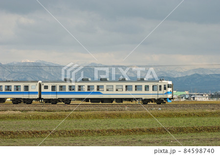 北陸本線　美川ー加賀笠間　JR西日本　475系　A13編成（金沢）　①　クハ455-61　海側 84598740